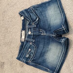 BKE denim hemmed shorts. Culture. Size 28.